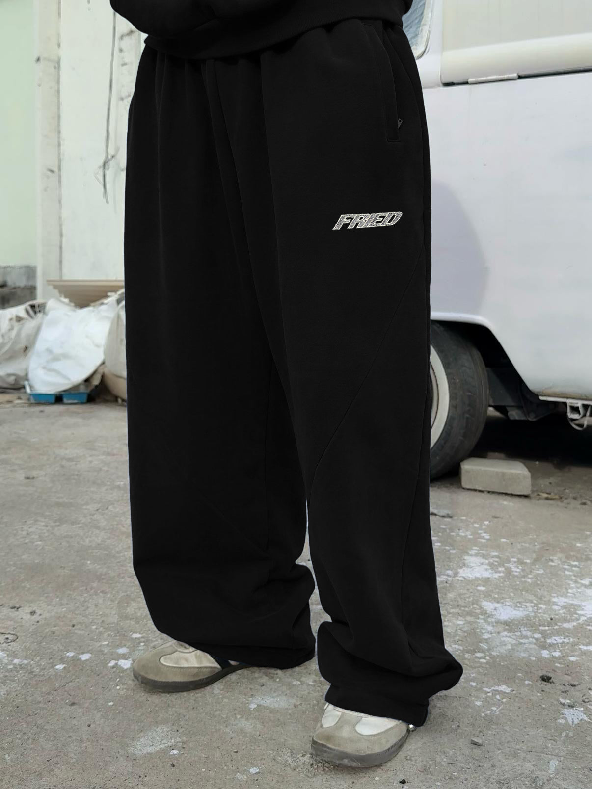 WIDE LEG JOGGER - PRE ORDER