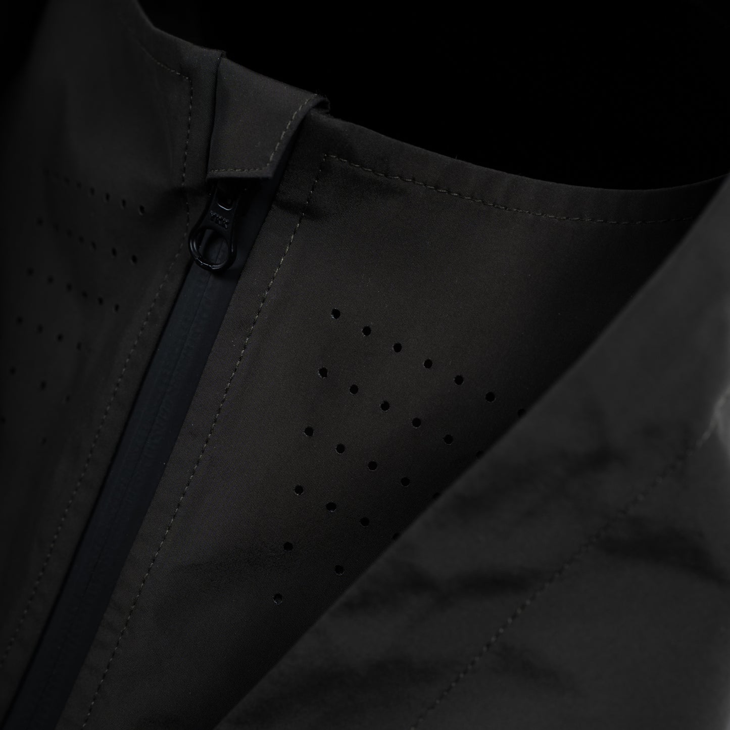 BALACLAVA RAIN JACKET